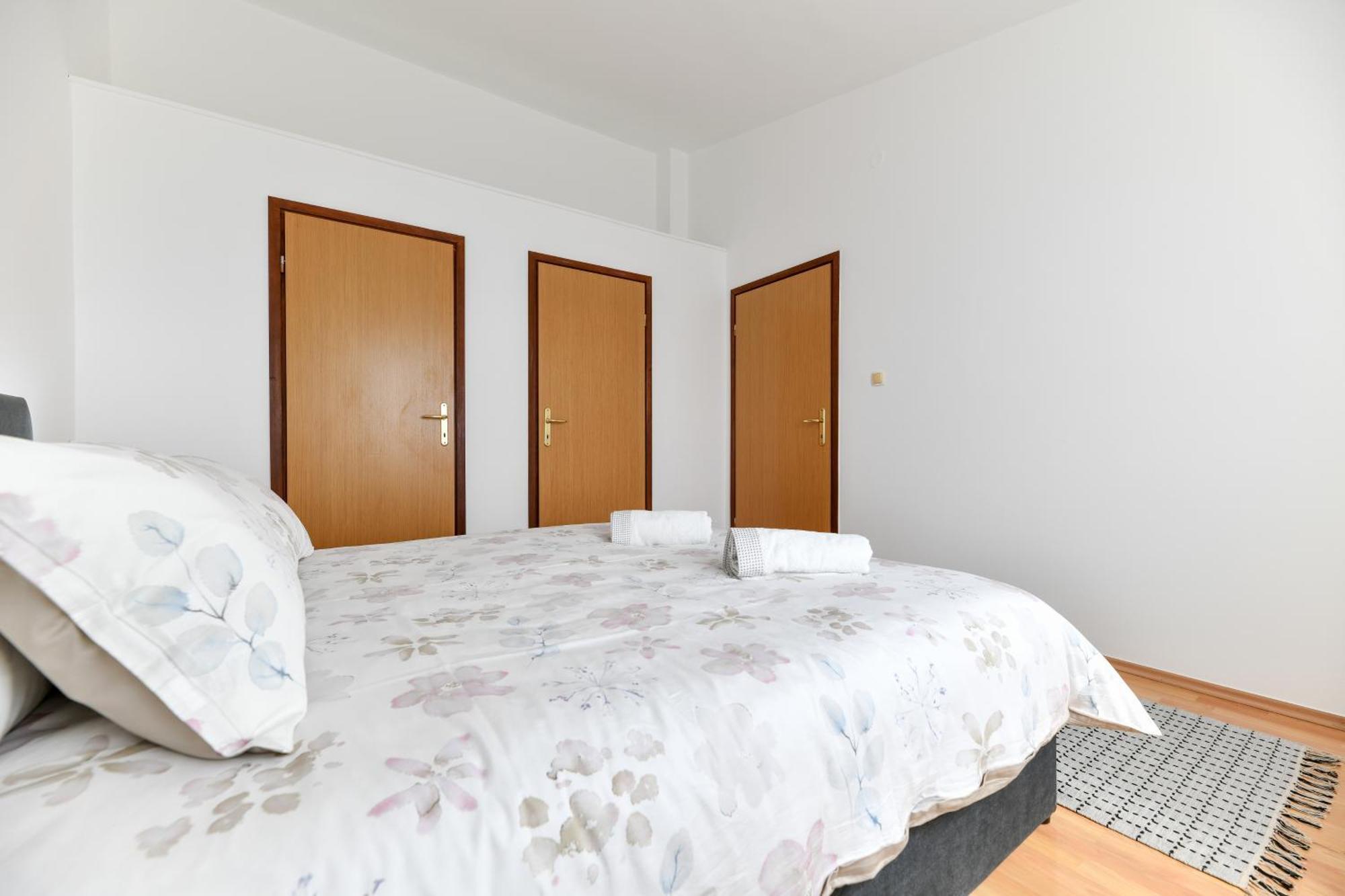 Ferienwohnung Sunset Puntamika Zadar Zimmer foto