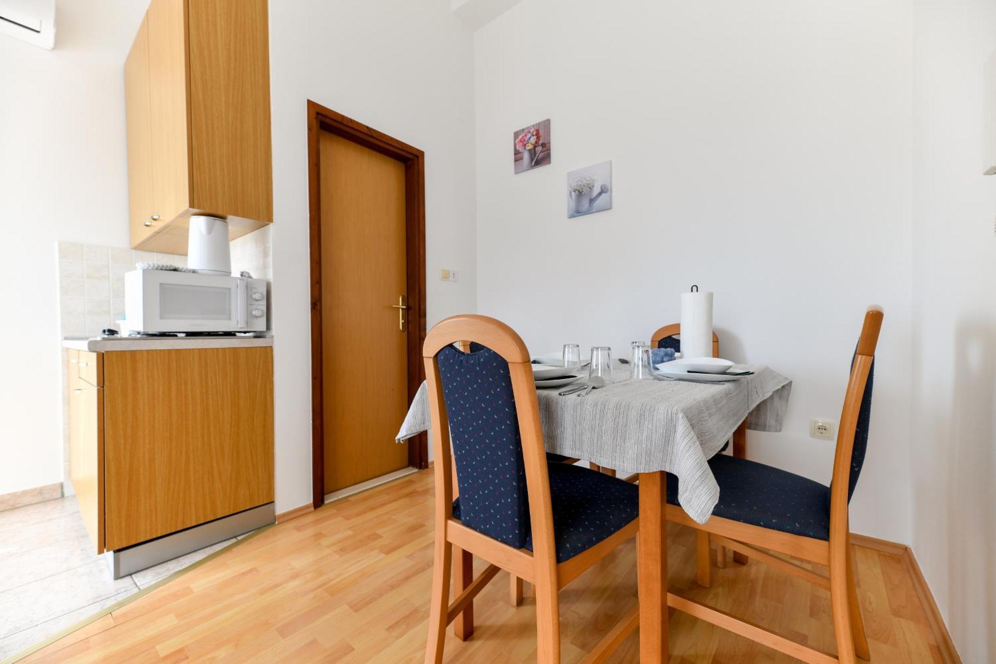 Ferienwohnung Sunset Puntamika Zadar Zimmer foto